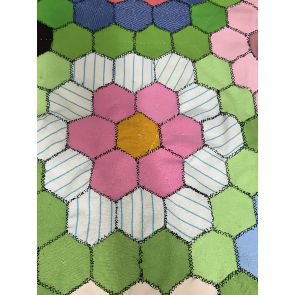 Vtg Grandmother’s Flower Garden Quilt Blanket Throw 34x50 Handmade Cottagecore